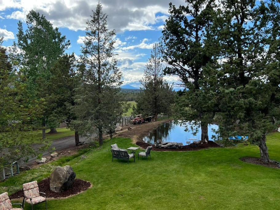 Eclectic Farm Stay Near Redmond Εξωτερικό φωτογραφία