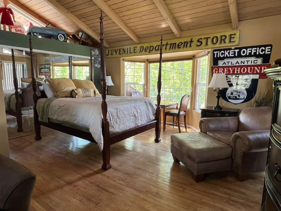 Eclectic Farm Stay Near Redmond Εξωτερικό φωτογραφία